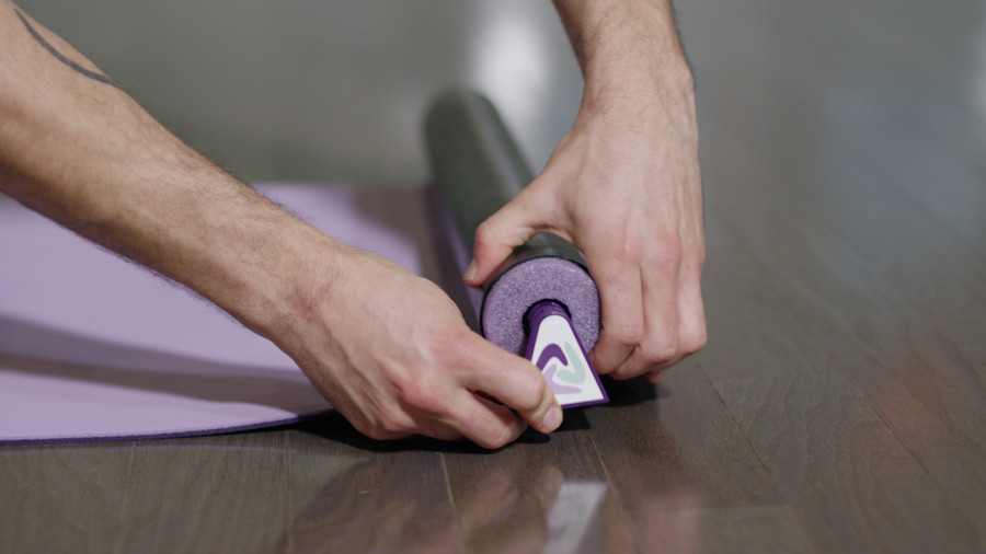 Clipping the YFR to a mat